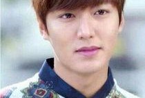 李敏镐最新爆料图片大全,时尚大片曝光，魅力四溢引粉丝尖叫